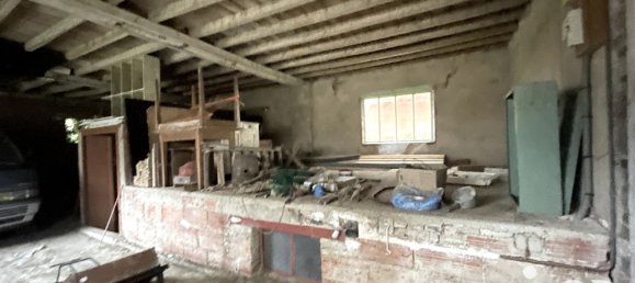 Studio in Auxon, France No. 41269 4