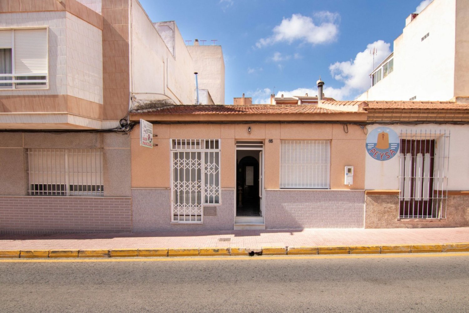 4 chambres Maison de ville à Torrevieja, Spain No. 285216