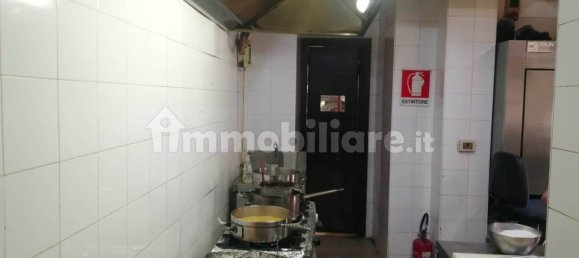 4غرفة عقار تجاري في Palermo, Italy رقم 46461 10