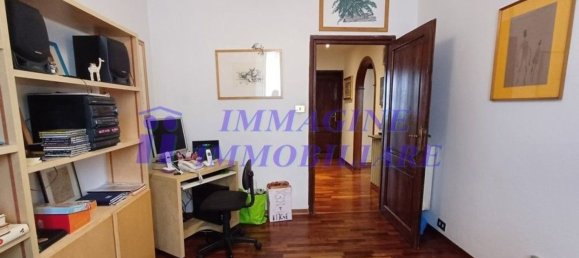 5 bedrooms Apartment in Florence, Italy No. 331263 9