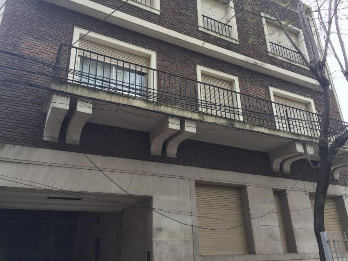 4 bedrooms Apartment in Buenos Aires, Argentina No. 100965