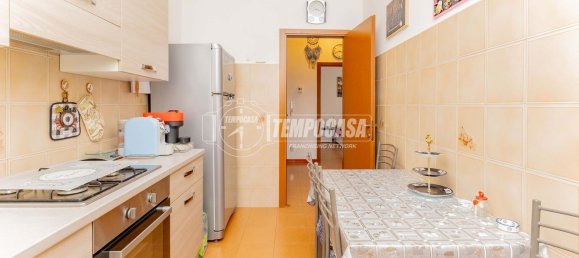 Apartamento de 2 dormitorios en Cinisello Balsamo, Italy No. 330342 11