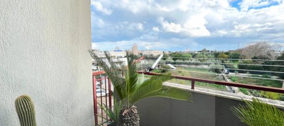 4 rooms Apartment in Bari, Italy No. 23794 15