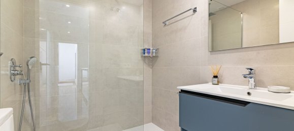 3 bedrooms Duplex in Marbella, Spain No. 133953 12