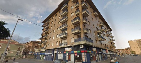 5-salle Appartement à Catania, Italy No. 43793 25