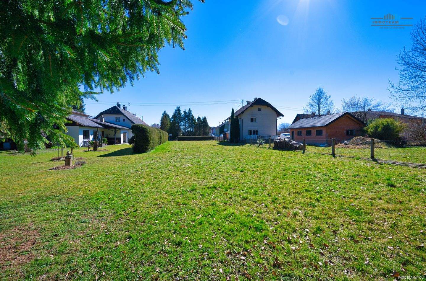  قطعة أرض في Attnang-Puchheim, Austria رقم 166350