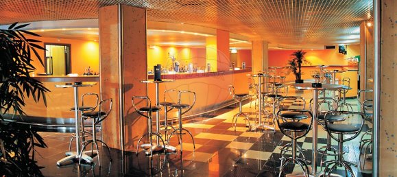 6382m² Hotel in Albufeira, Portugal No. 50896 9