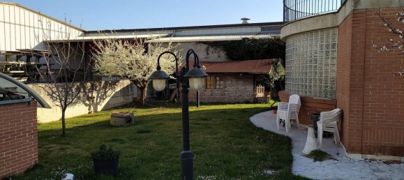 Entrepôt à Civitella del Tronto, Italy 600m² No. 321732 3