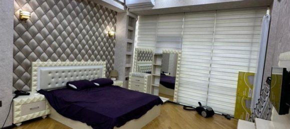 Apartamento de 3 dormitorios en Yasamal, Azerbaijan No. 2002 15