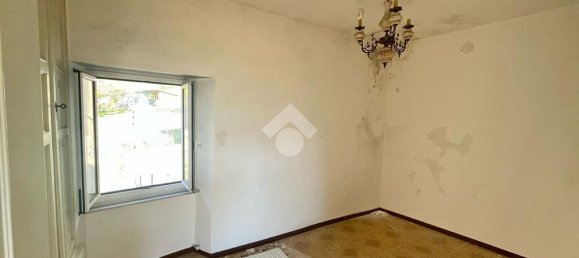 2 Schlafzimmer Haus in Genoa, Italy, Nr. 39463 21