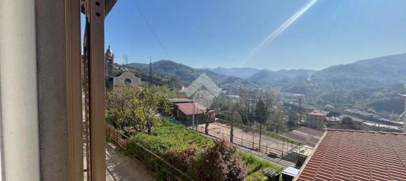 2 Schlafzimmer Haus in Genoa, Italy, Nr. 39463 25