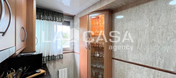 3 bedrooms Apartment in Badalona, Spain No. 169680 22