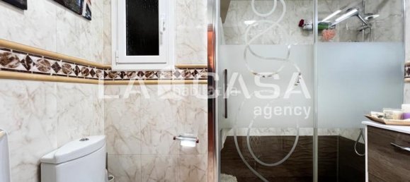 3 bedrooms Apartment in Badalona, Spain No. 169680 13