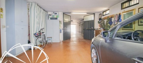 5-Zimmer Wohnung in Prato, Italy, Nr. 104790 18