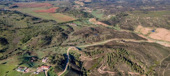 3 bedrooms Commercial property in Portimao, Portugal No. 115772 7