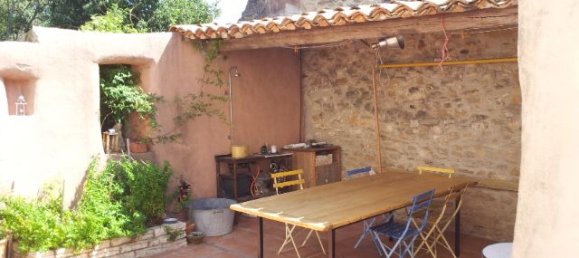 2 Schlafzimmer Stadthaus in Saint-Quentin-la-Poterie, France, Nr. 290301 2