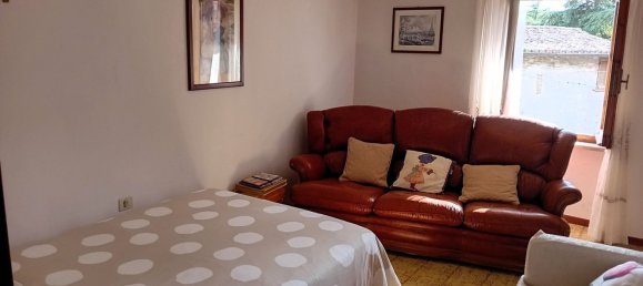 5 rooms Apartment in Collazzone, Italy No. 292911 2