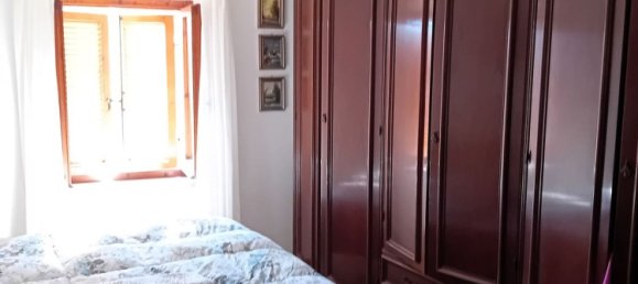 5 rooms Apartment in Collazzone, Italy No. 292911 4