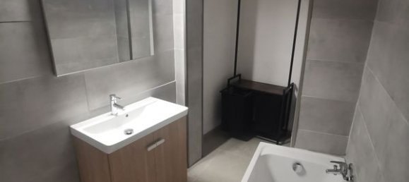 Studio in Carpentras, France No. 361047 2