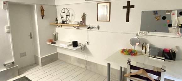 3 bedrooms House in Villemomble, France No. 184906 10