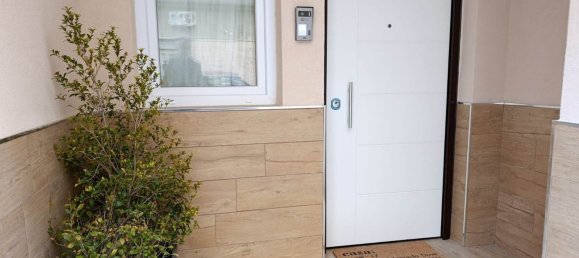 2-Zimmer Wohnung in Trani, Italy, Nr. 35425 3