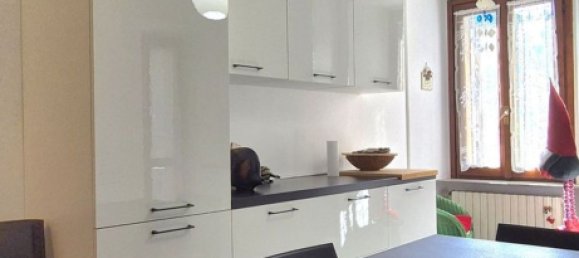 2-salle Appartement à Calolziocorte, Italy No. 336425 7