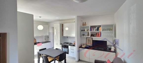 2-salle Appartement à Calolziocorte, Italy No. 336425 5