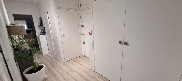 Квартира с 2 спальнями в Рюэй-Мальмезон, Франция № 174419 3