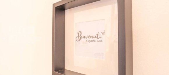 4 bedrooms Apartment in Rome, Italy No. 68374 27