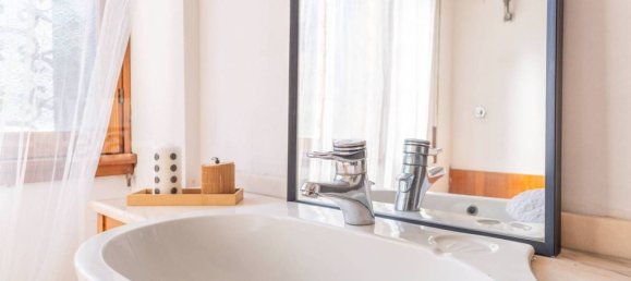 4 bedrooms Apartment in Rome, Italy No. 68374 44