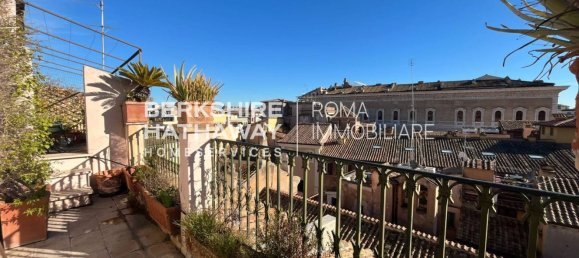 Пентхаус с 6 комнатами в Рим, Италия № 79653 30