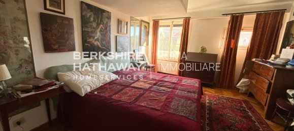 Пентхаус с 6 комнатами в Рим, Италия № 79653 36