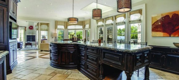 5 bedrooms House in Halton Hills, Canada No. 911 9