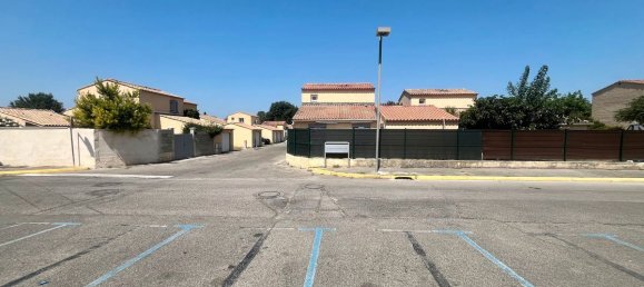 3 bedrooms House in Le Pontet, France No. 328520 4