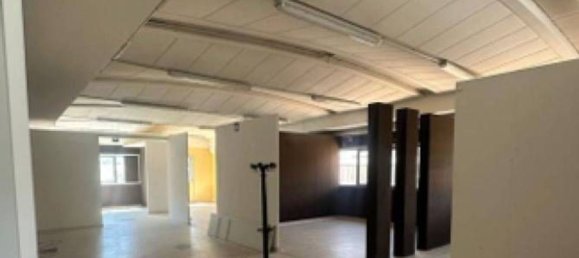 998m² Warehouse in Olbia, Italy No. 270849 2