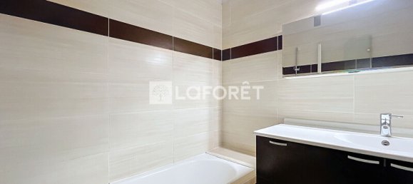 1 bedroom Apartment in Le Vesinet, France No. 133121 9