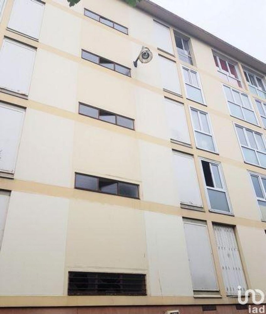 Кондоминиум  с 3 спальнями в Сарсель, Франция № 35759