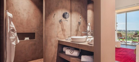  Hotel in Cela, Portugal No. 1979 2