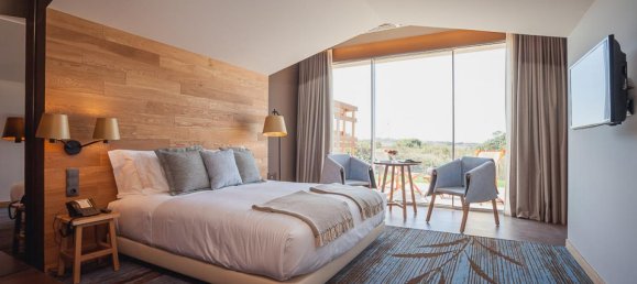  Hotel in Cela, Portugal No. 1979 3