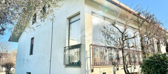 Casa de 6 habitaciónes en Viterbo, Italy No. 251063 3