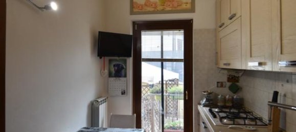 Вилла с 4 комнатами в Рим, Италия № 130517 10