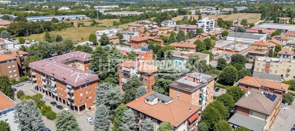 Квартира с 3 комнатами в Кастеназо, Италия № 280362 29