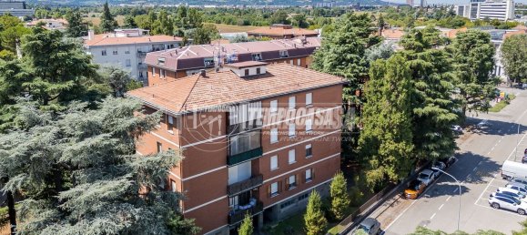 Квартира с 3 комнатами в Кастеназо, Италия № 280362 21