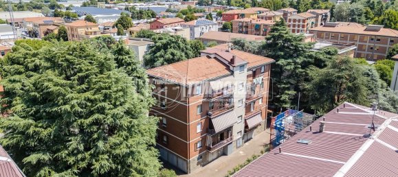 Квартира с 3 комнатами в Кастеназо, Италия № 280362 27