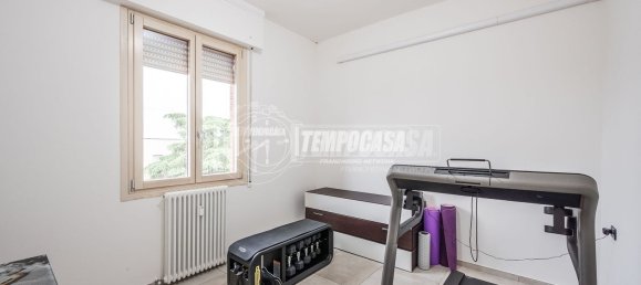 Квартира с 3 комнатами в Кастеназо, Италия № 280362 13