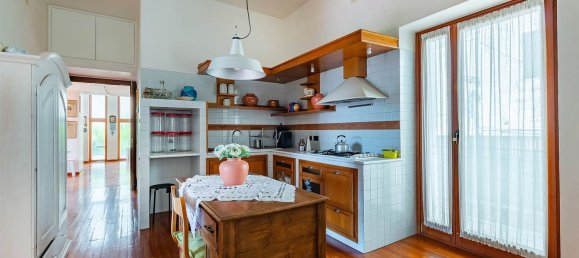 Villa de 7 dormitorios en Ostuni, Italy No. 336261 11