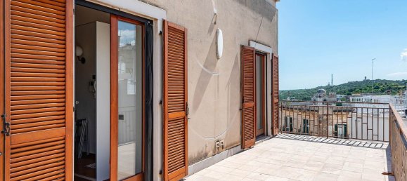 Villa de 7 dormitorios en Ostuni, Italy No. 336261 16