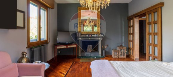 5 Schlafzimmer Villa in Verbania, Italy, Nr. 319468 10