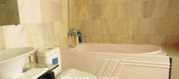 4 Schlafzimmer Haus in Ba Dinh, Vietnam, Nr. 2896 8