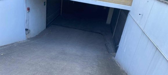 Garaje de 1 habitación en Guidonia Montecelio, Italy No. 19845 8